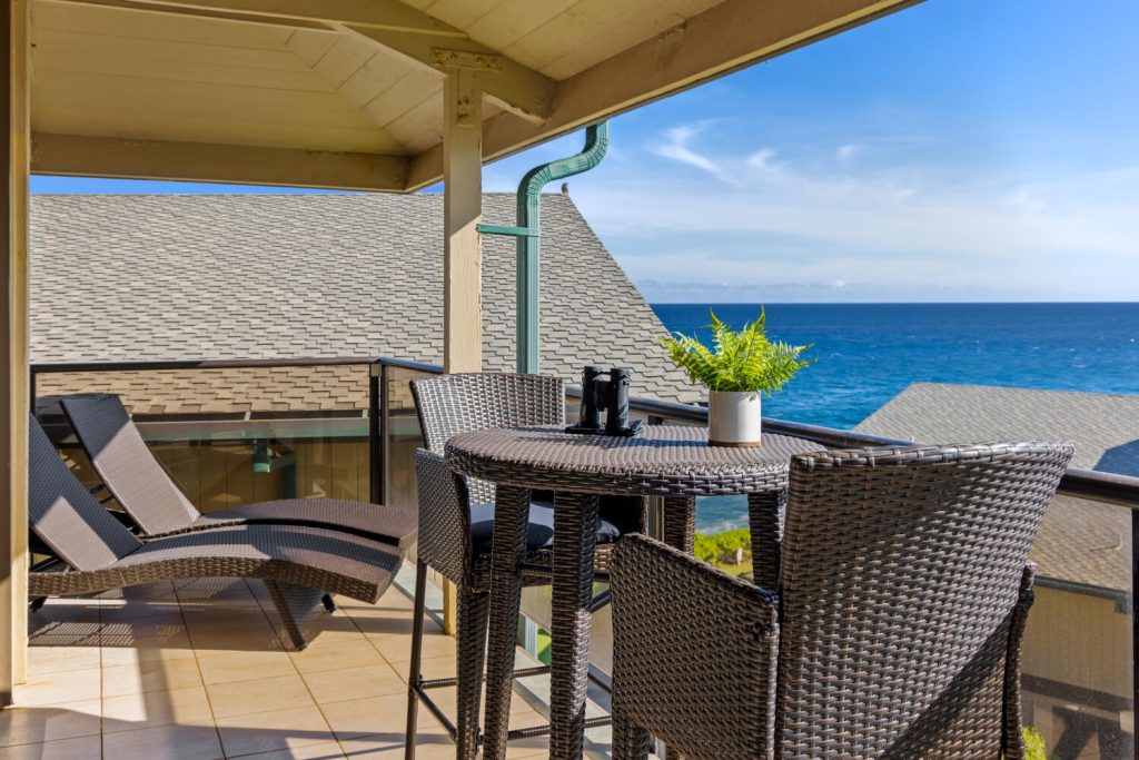 2301 Makahuena Oceanfront Condo
