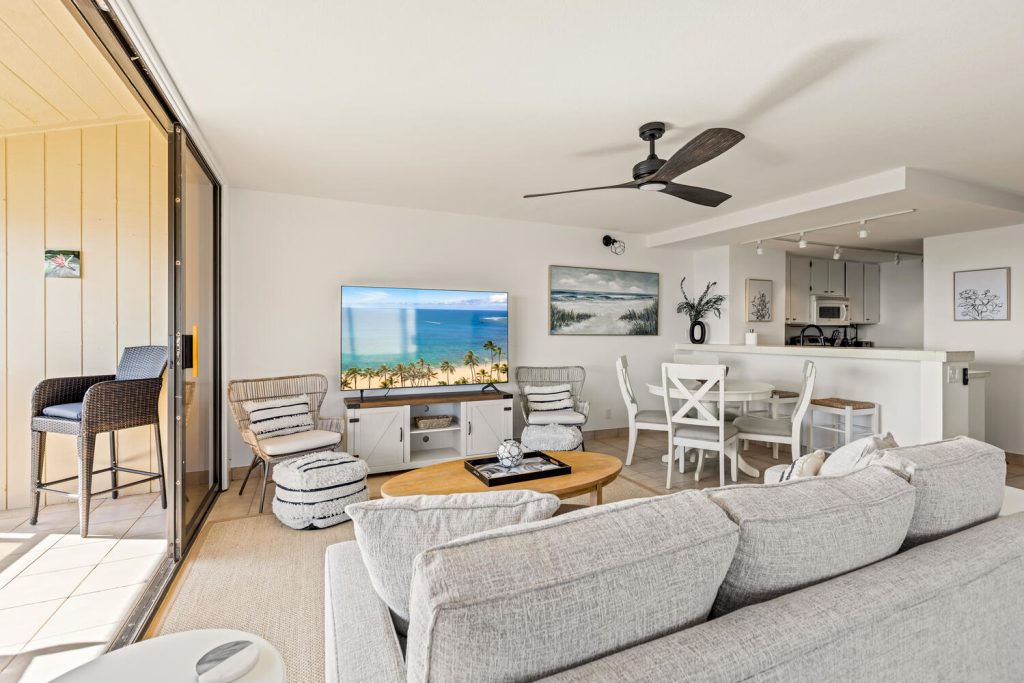 2301 Makahuena Oceanfront Condo