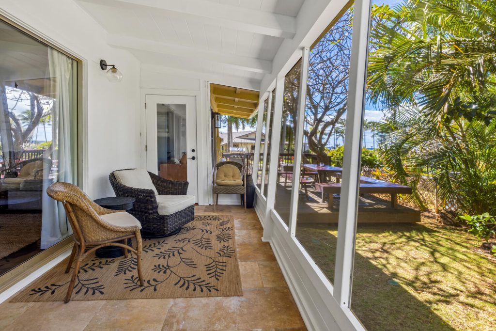 Nalo Rd 3 Bedroom Private Garden view