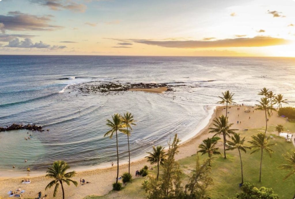 Beach Days, Backyard Dinners, and Everything In Between: A More Livable Kauai Getaway Experience